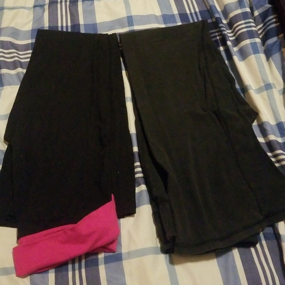 2 pair yoga pants!